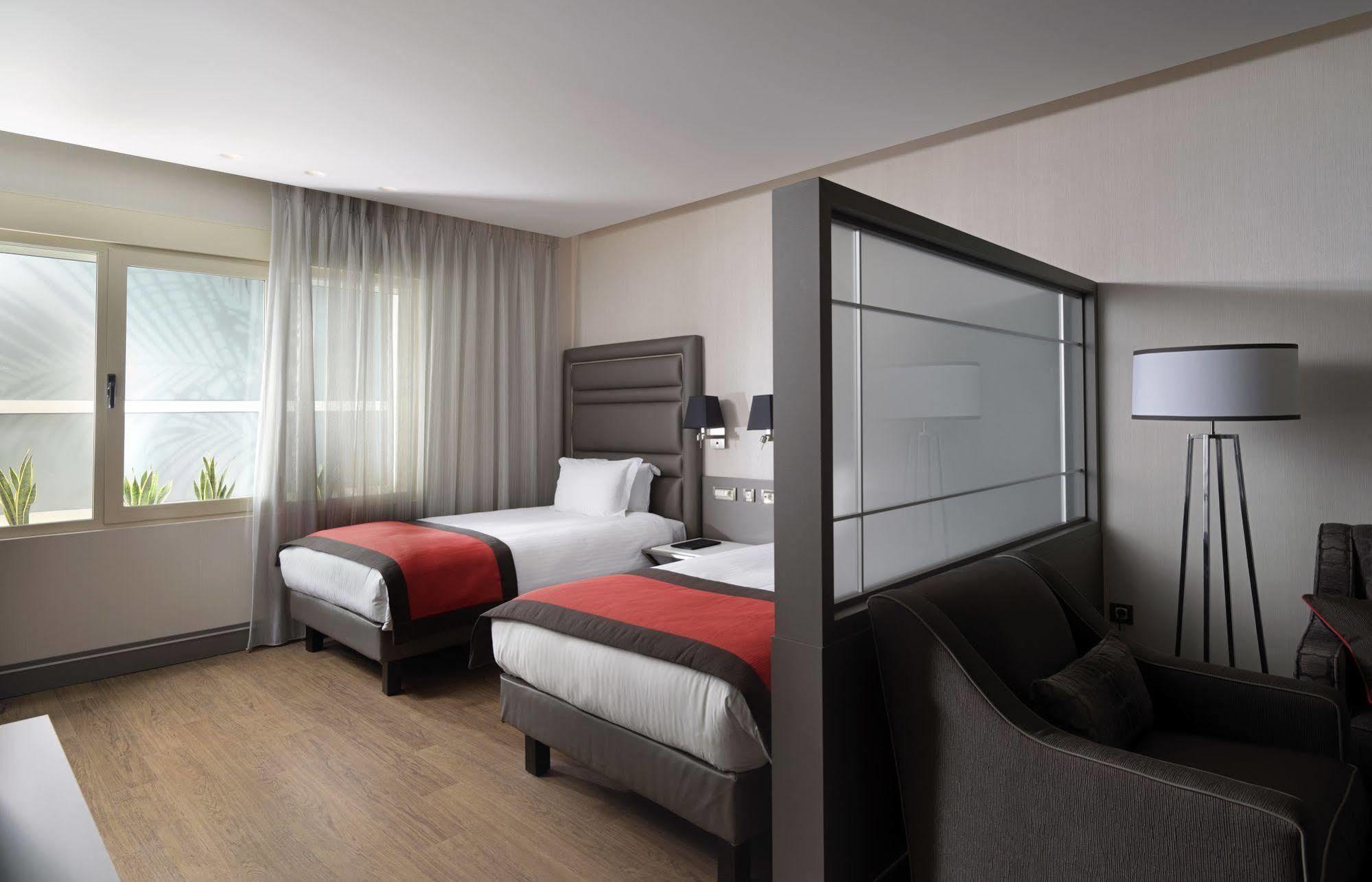 Holiday Suites Athens Luaran gambar